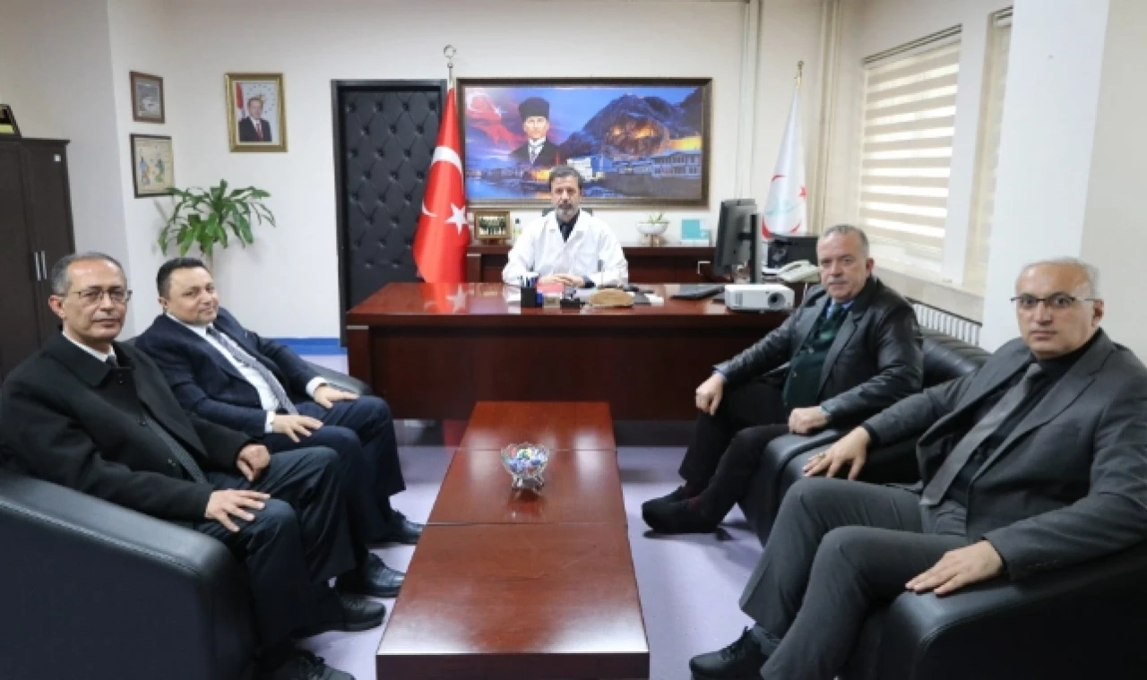 Rektör Turabi’den Hastane Ziyareti