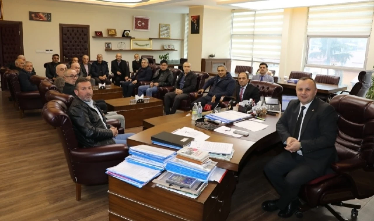 Sevindi'den çalışma arkadaşlarına teşekkür plaketi