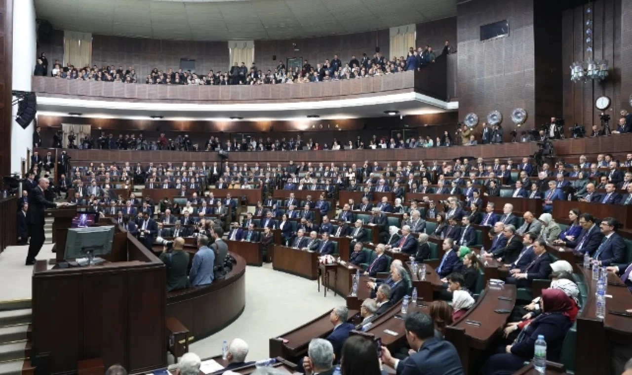 Vekil Çilez, Divan görevini üstlendi