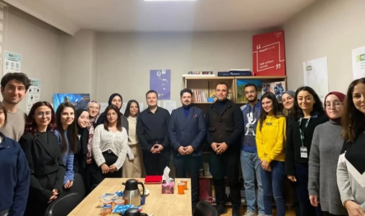 Yeşilay Kariyer Akşamları'nın konuğu Çekdemir oldu