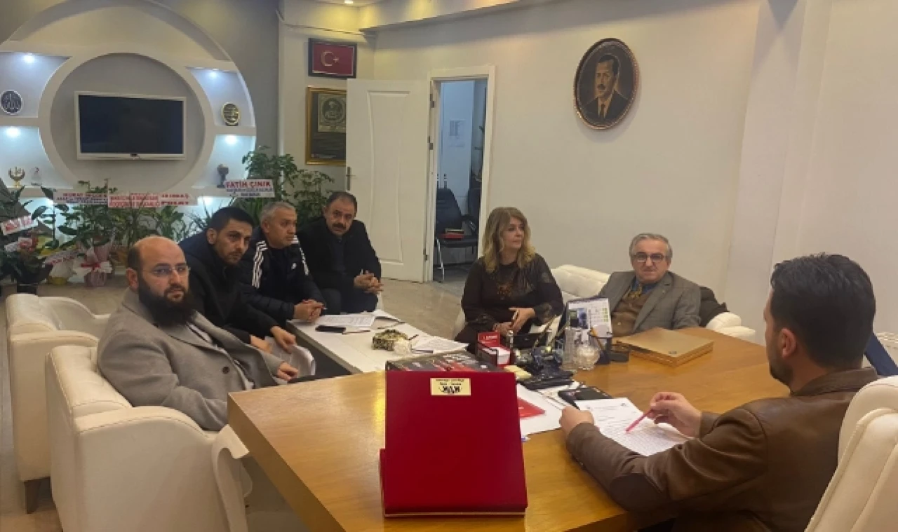 AK Parti'den yılın ilk grup toplantısı
