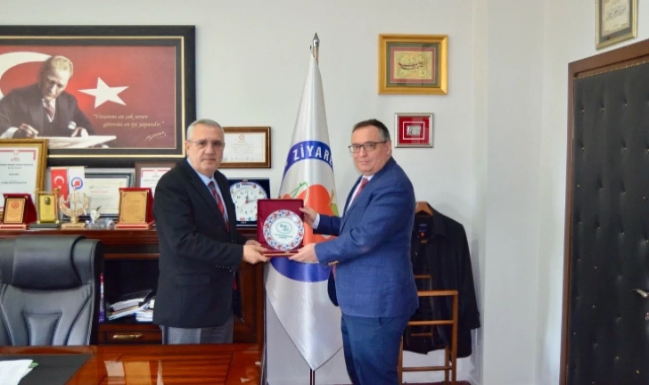Başkan Dayıoğlu, Misafirlerini Ağırladı