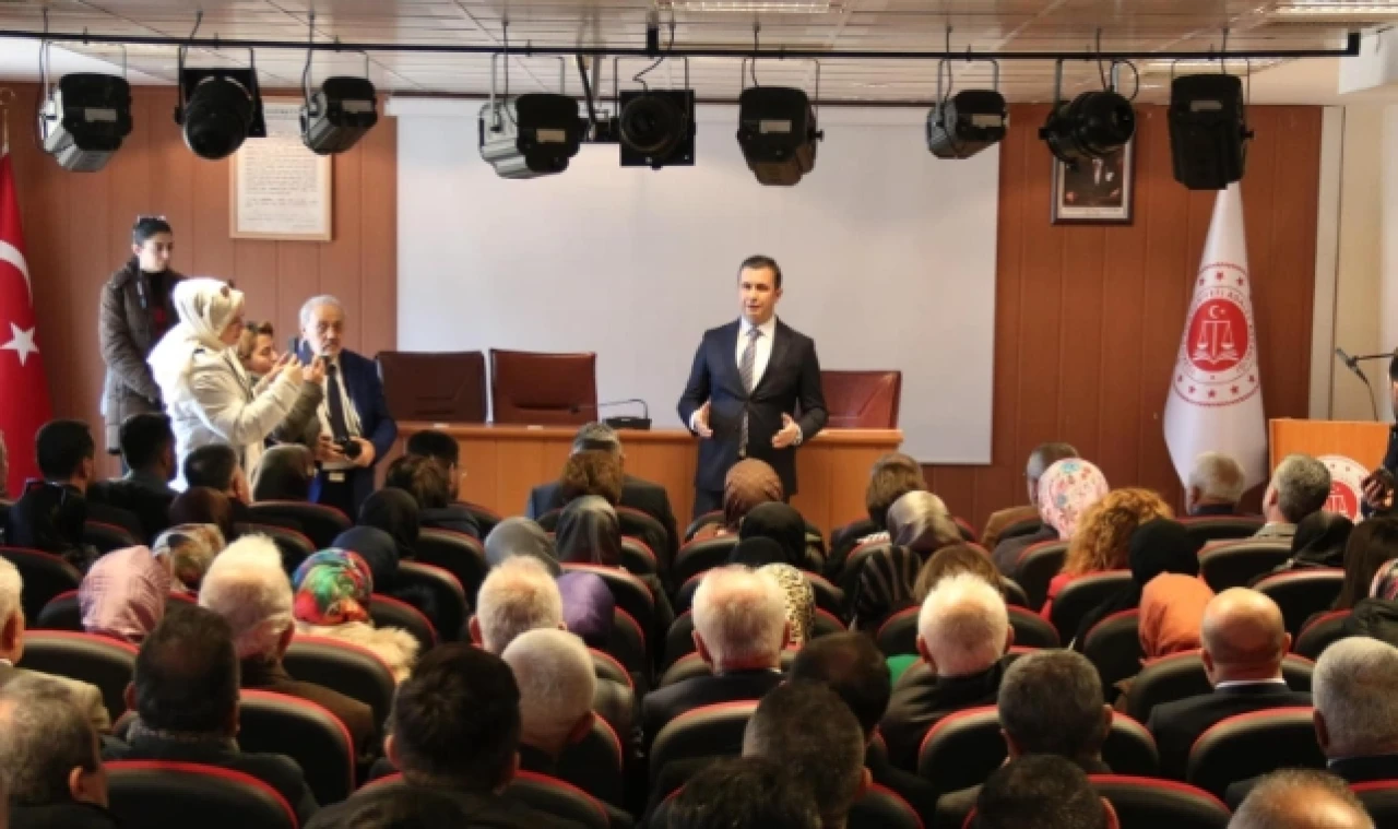 Başkan Uzun, Mazbatasını aldı!