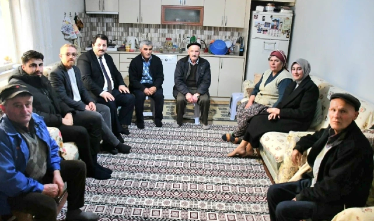 Güneş, Hane Ziyaretlerine Devam Ediyor