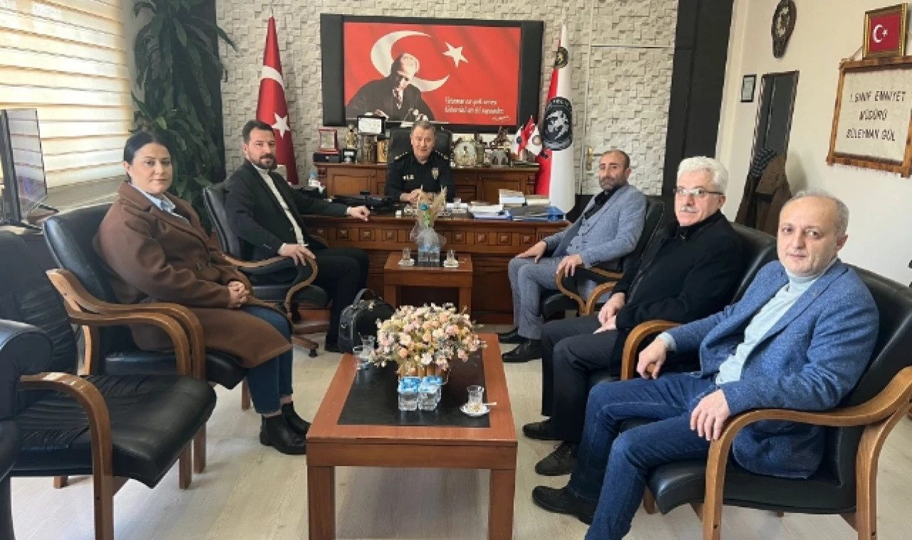 Keleş ve yönetiminden Gül'e ziyaret