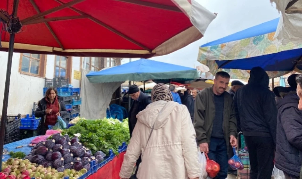 Pazartesi Pazar'ında bu hafta!
