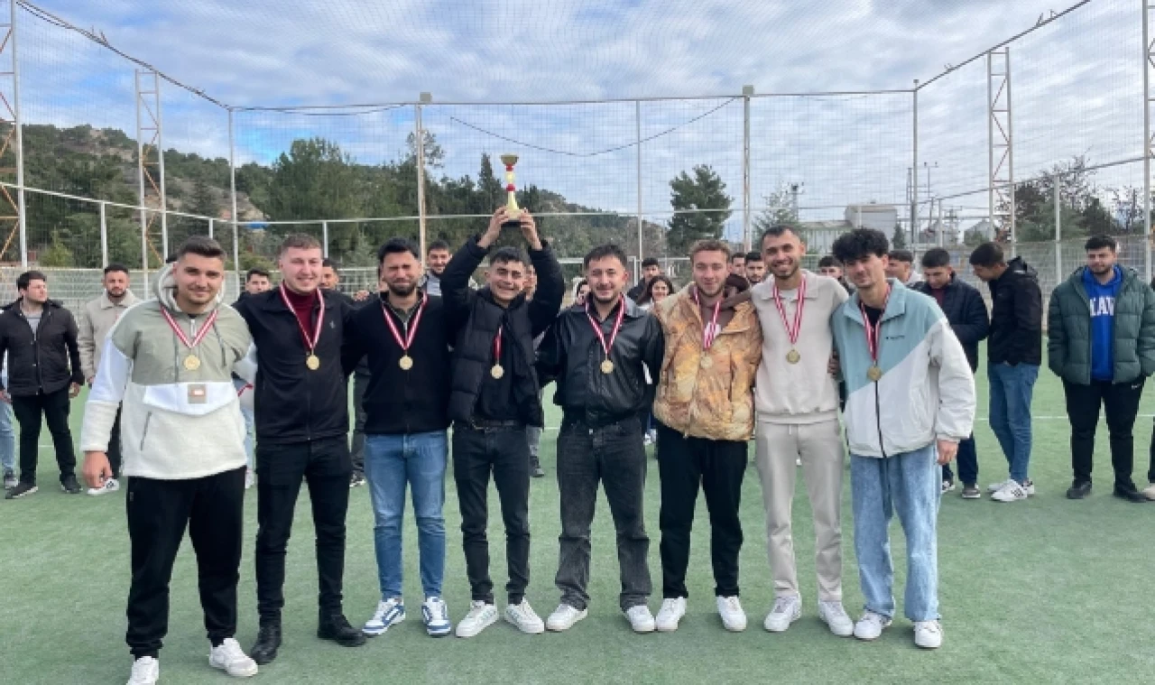 Taşova Yüksel Akın MYO Futbol Müsabakaları Tamamlandı
