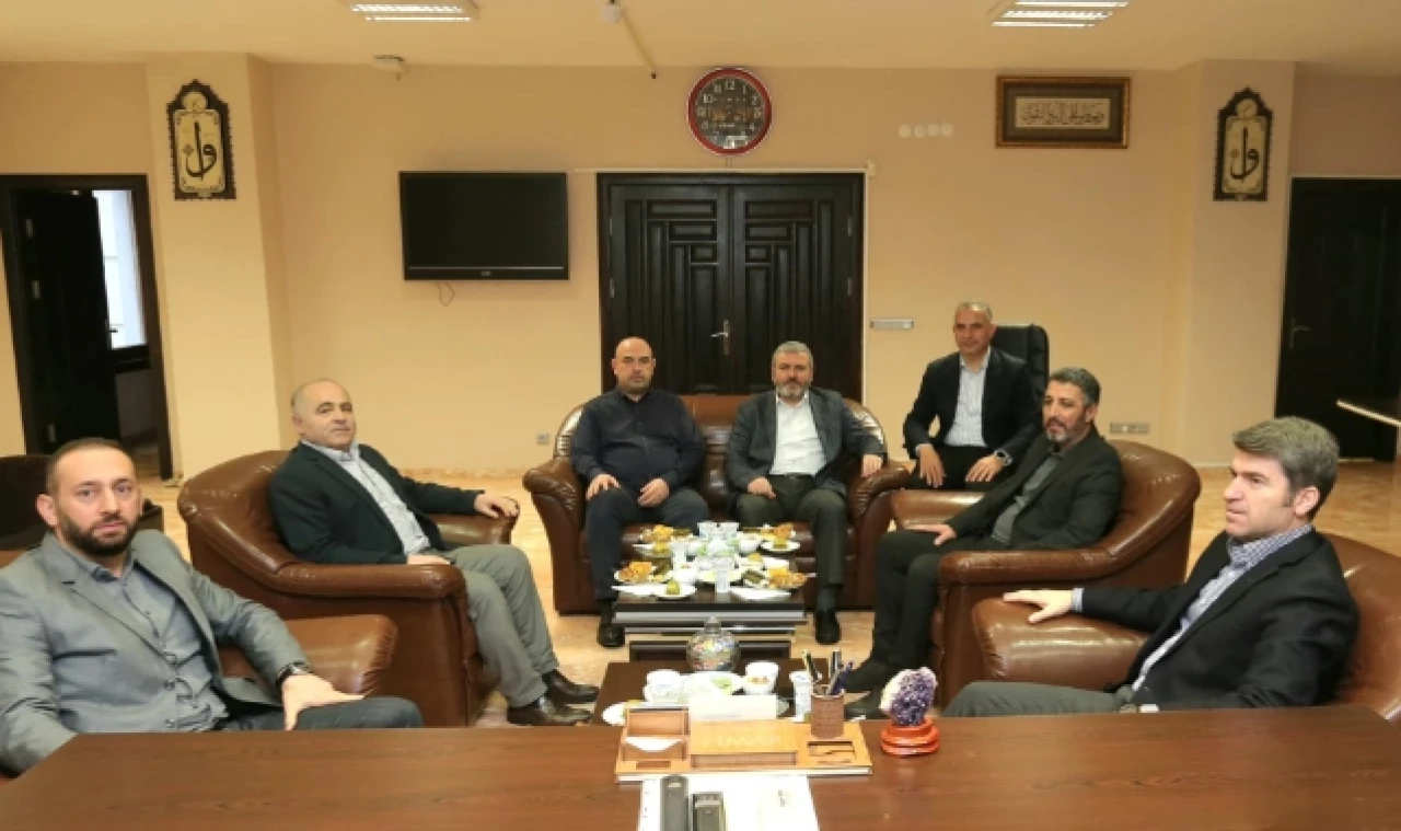 Vali Bakan firma ziyareti gerçekleştirdi