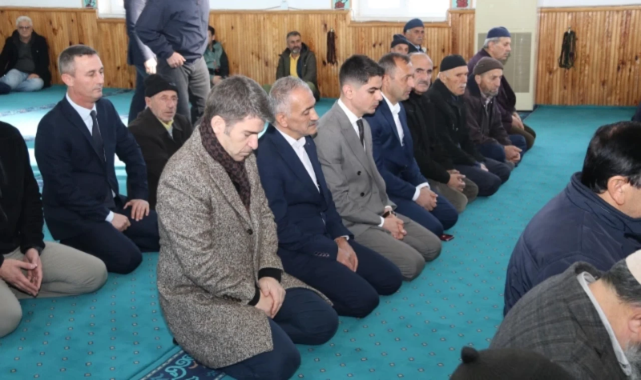 Vali Bakan, Mevlid-i Şerif’e katıldı