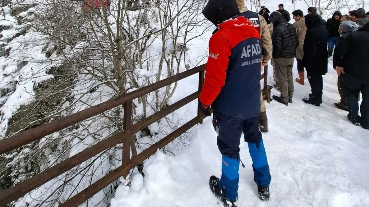 3 gündür kayıp olarak aranan kadının cansız bedenine ulaşıldı
