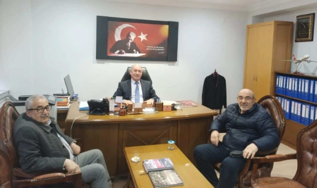 Kızılay Heyeti Gül'ü ziyaret etti