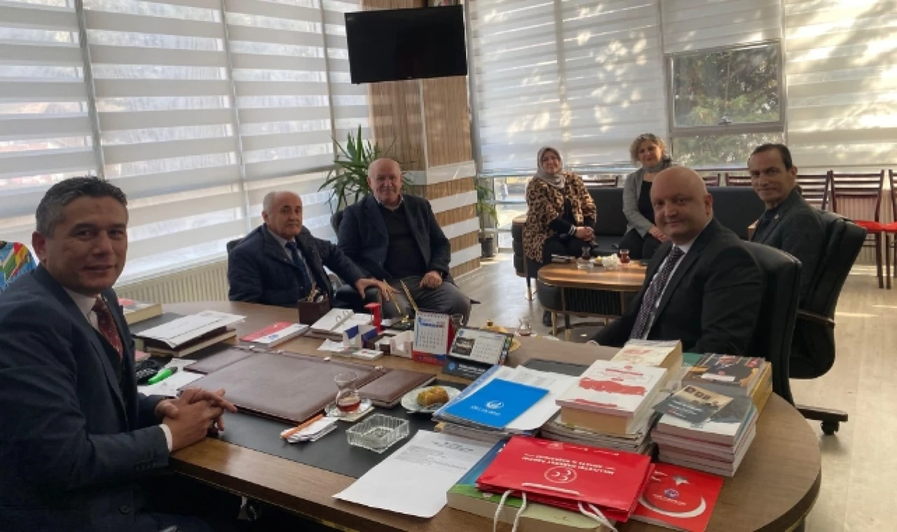 Başkan Akgül, Cansaran’ı makamında ağırladı