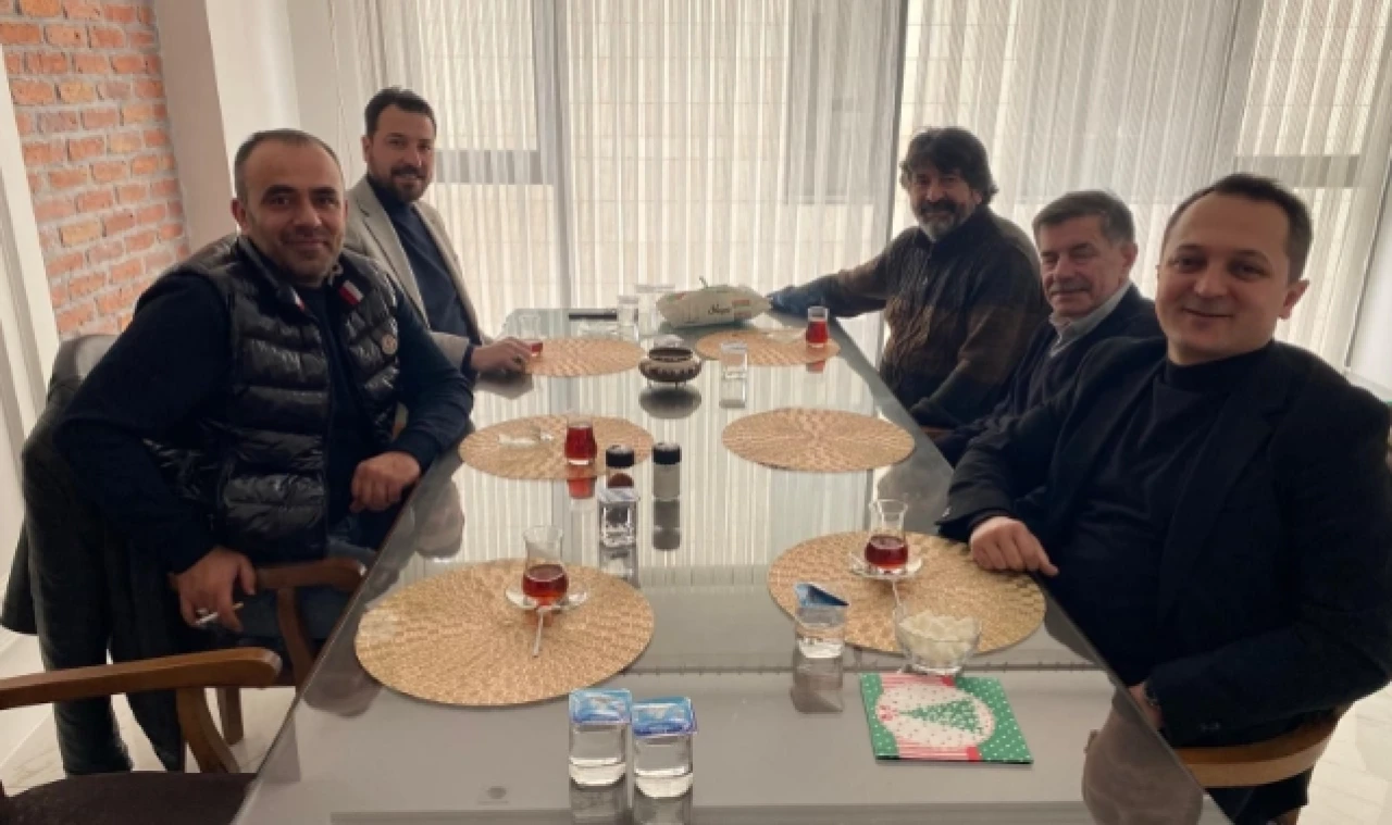 Başkan Keleş, Avukat Akdiş’i Ziyaret Etti