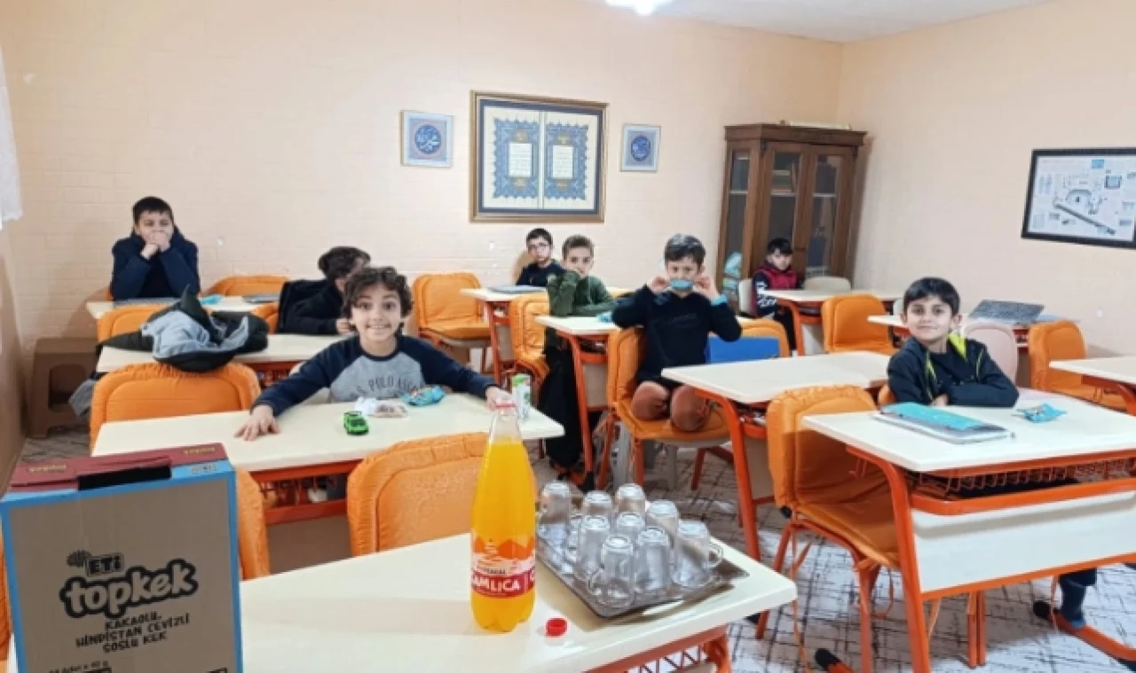 “Genç Gönüllüler Çocuk Gönüllülerle Buluşuyor” etkinlikleri devam ediyor