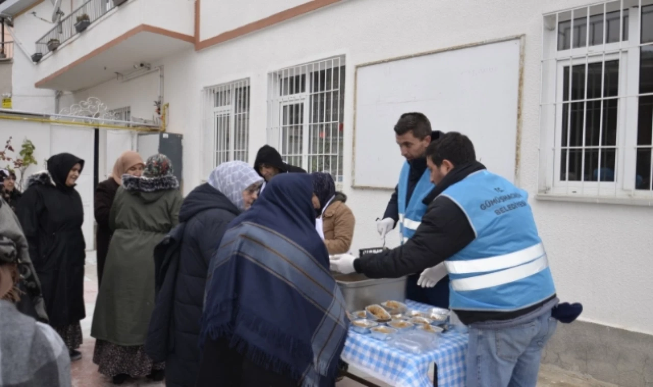 Gümüşhacıköy Belediyesi, Berat Kandili Programı Düzenledi