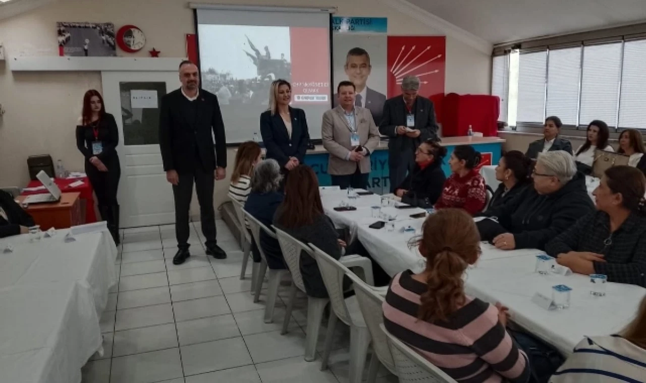 İl ve İlçe Kadın Kollarına yönetici eğitimi verildi