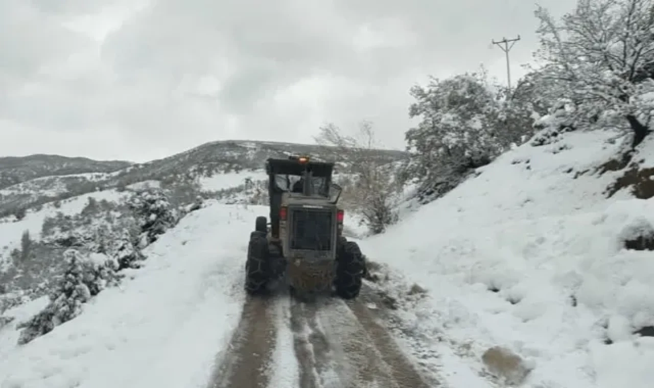 Kapalı Köy Yolu Kalmadı