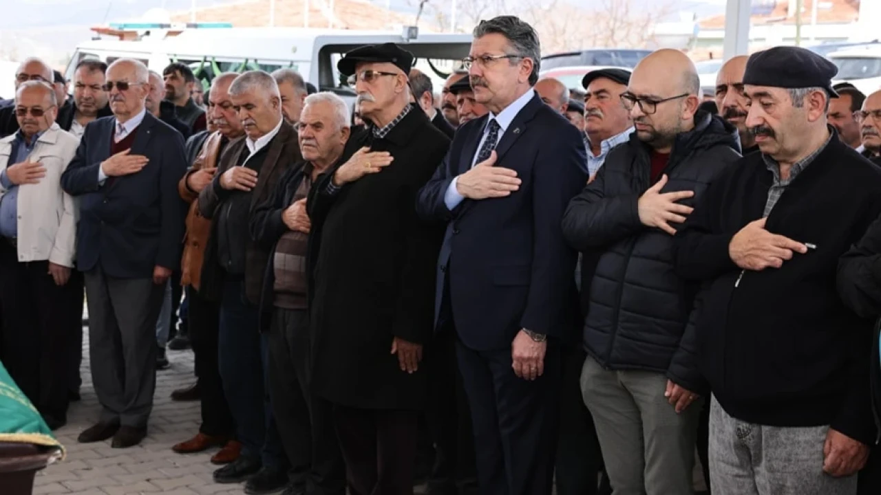 Martin Ali Son Yolculuğuna Uğurlandı