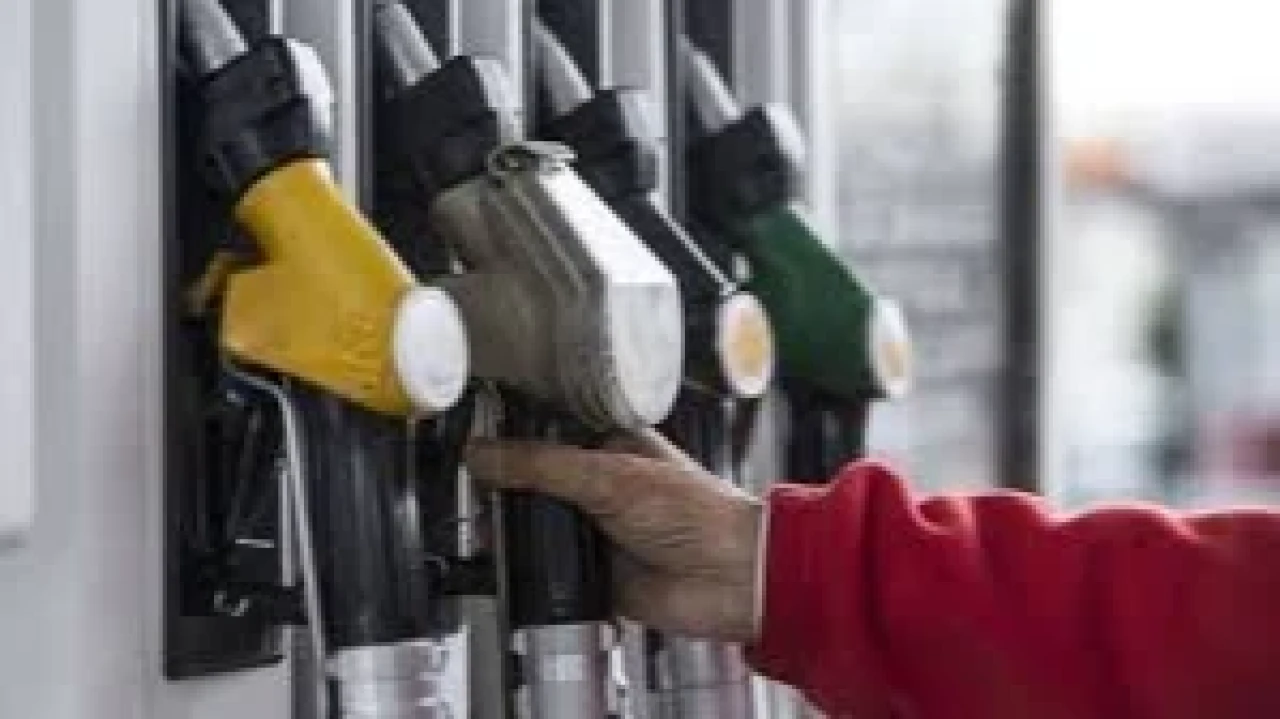 Benzine 1.51 TL Zam, Motorin Zammı Kapıda