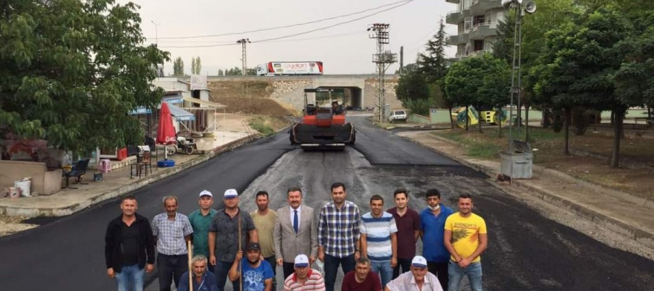 8 AYDA 7 MİLYON TL’LİK ASFALT DÖKÜLDÜ