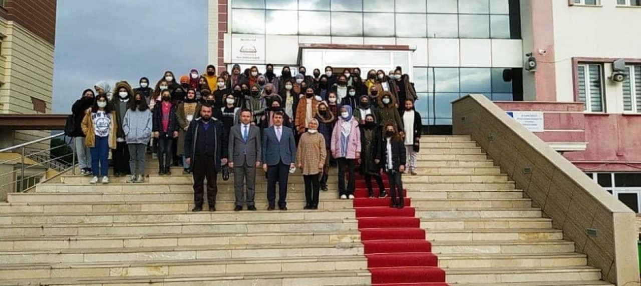 8. SINIF ÖĞRENCİLERİ LİSELERİ TANIYOR