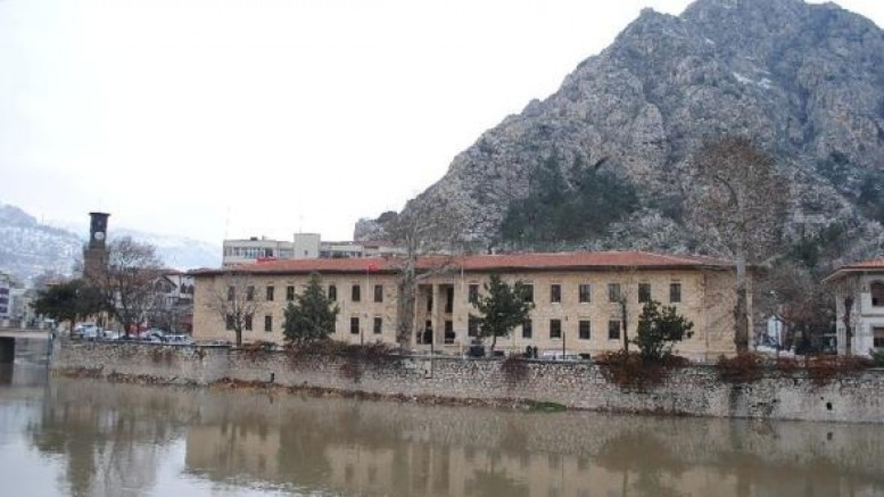 81 İL VALİLİĞİNE ÜLKEYE GİRİŞ TEDBİRLERİ GENELGESİ GÖNDERİLDİ