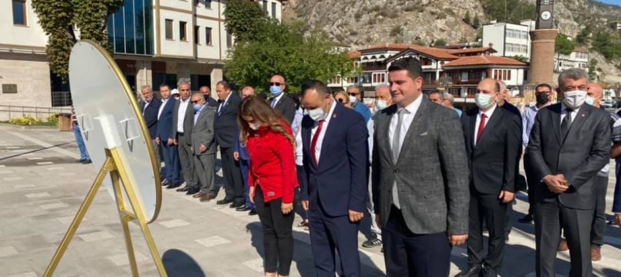 ‘98. YILIN GURURUNU YAŞIYORUZ’
