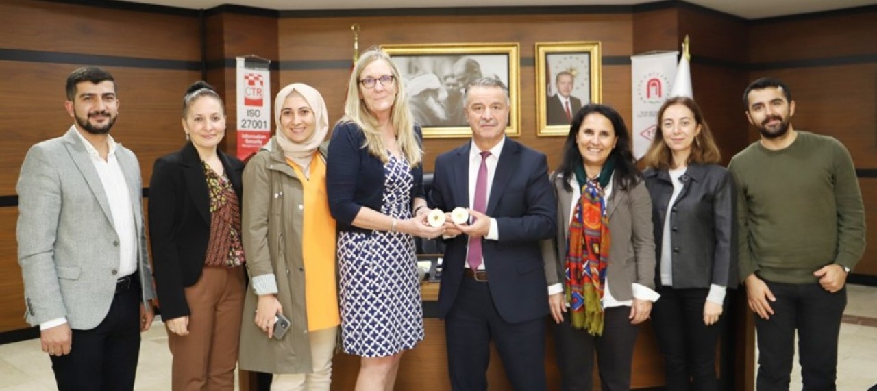 ABD’DEN AMASYA ÜNİVERSİTESİ’NE ZİYARET