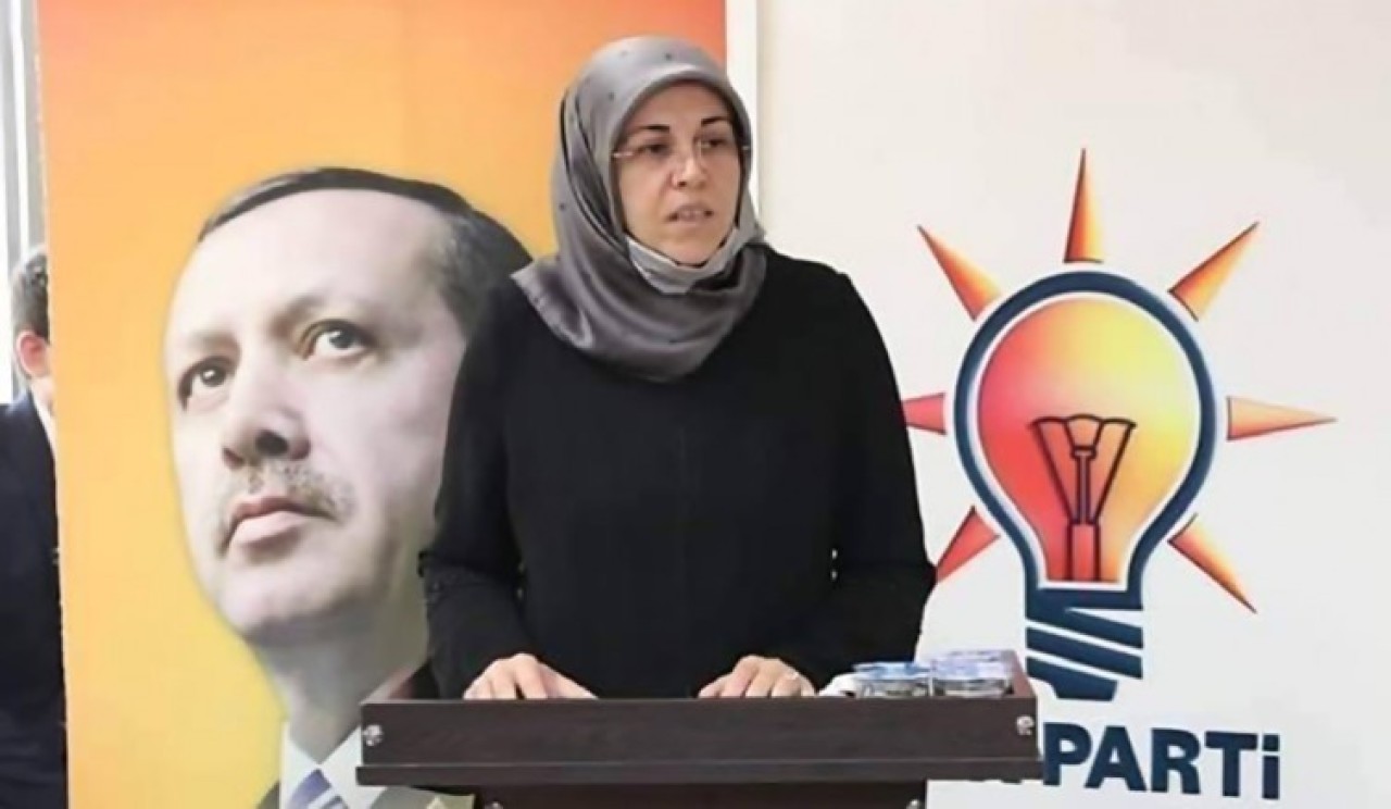 AK KADINLAR’DAN MUTFAK SETİ KAMPANYASI