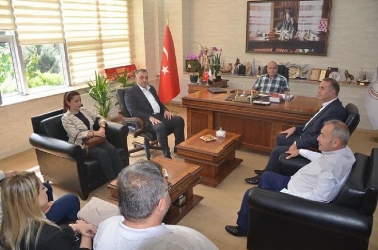 AK PARTİ’DEN BARO BAŞKANI’NA ZİYARET