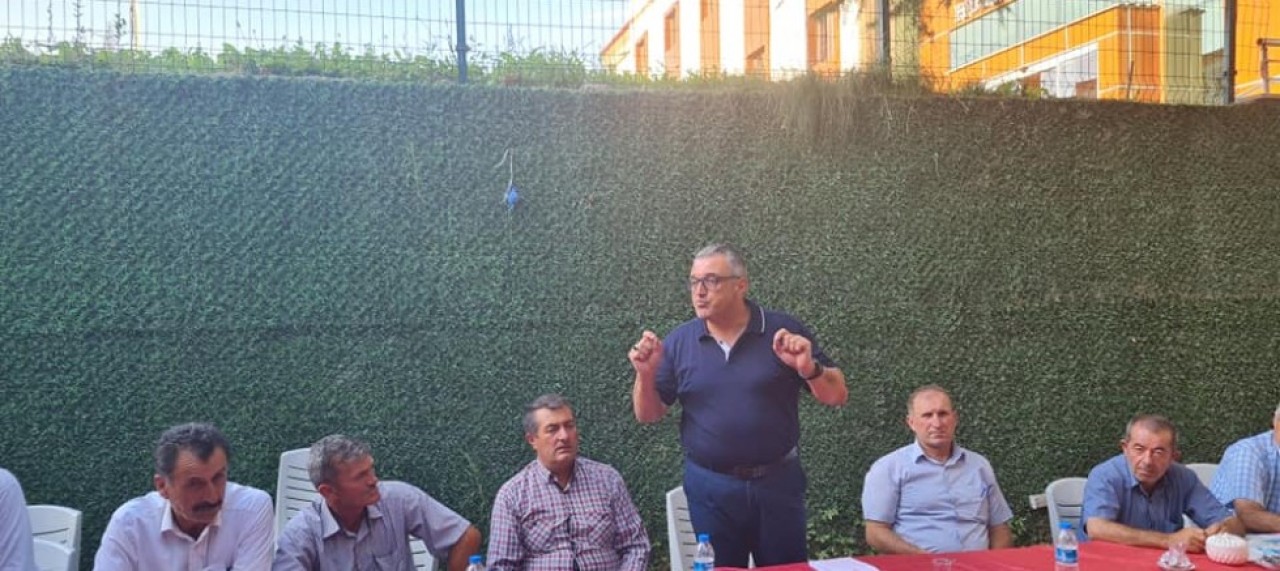 AK PARTİ HEYETİ MUHTARLARLA BİR ARAYA GELDİ