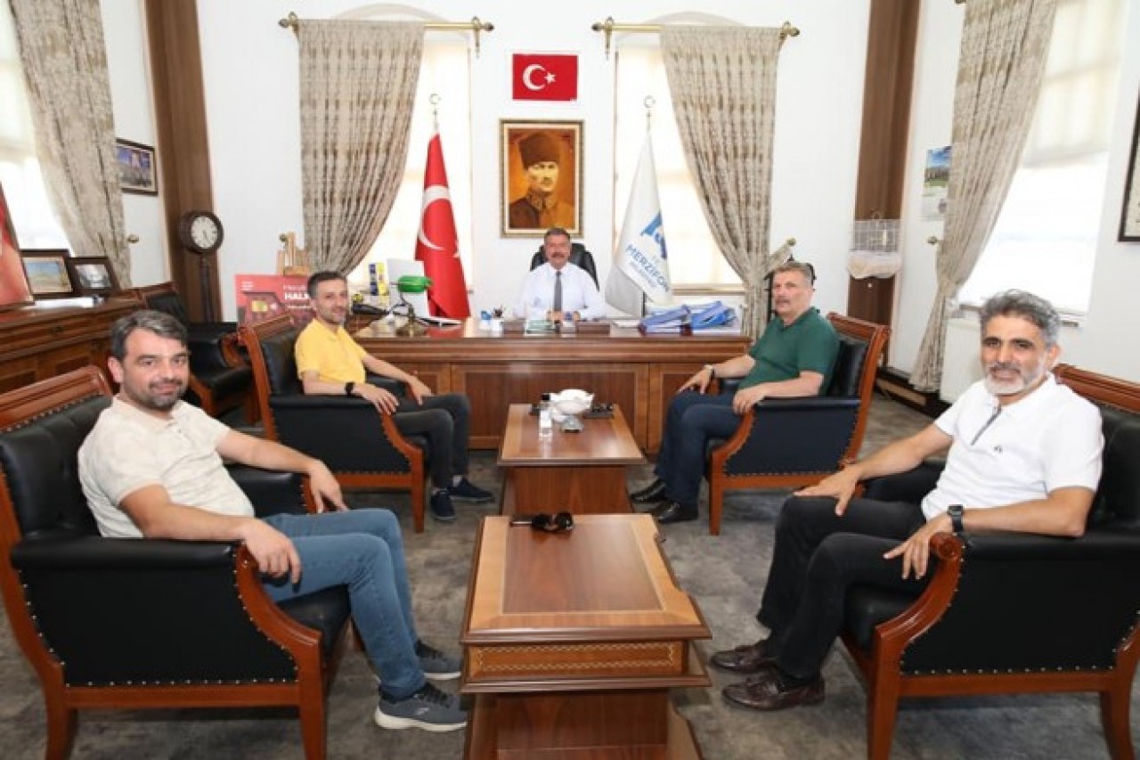 AK PARTİ HEYETİNDEN BAŞKAN KARGI’YA ZİYARET