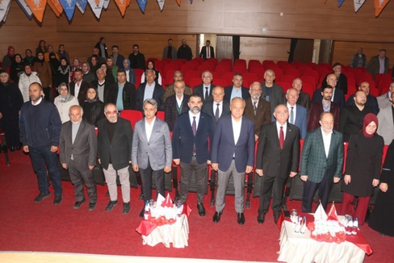 AK PARTİ TÜRKİYE YÜZYILINA HAZIRLANIYOR