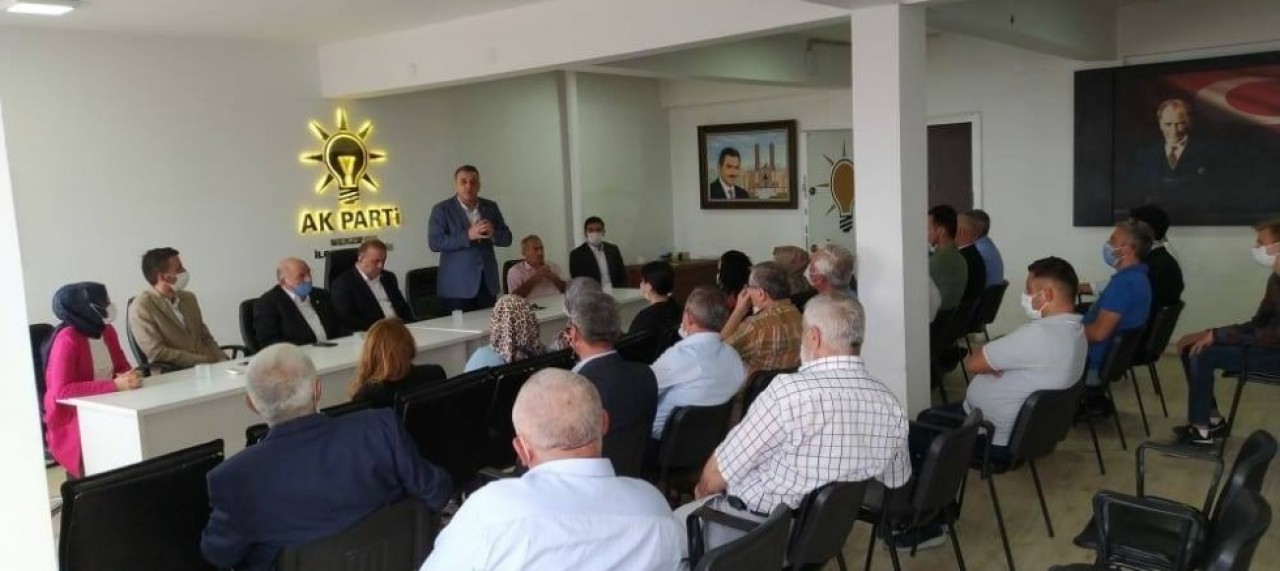 AK PARTİLİLER BAYRAMLAŞTI