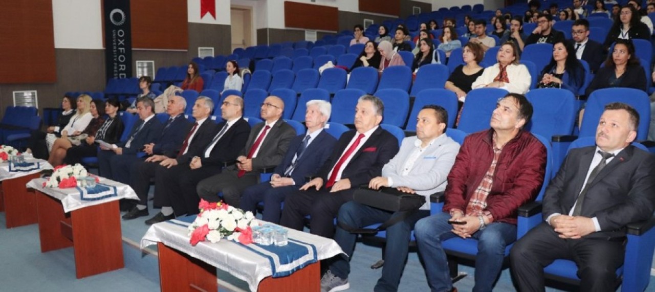 Altıncı Uluslararası Uygulamalı Dilbilim Araştırmaları Kongresi Düzenlendi