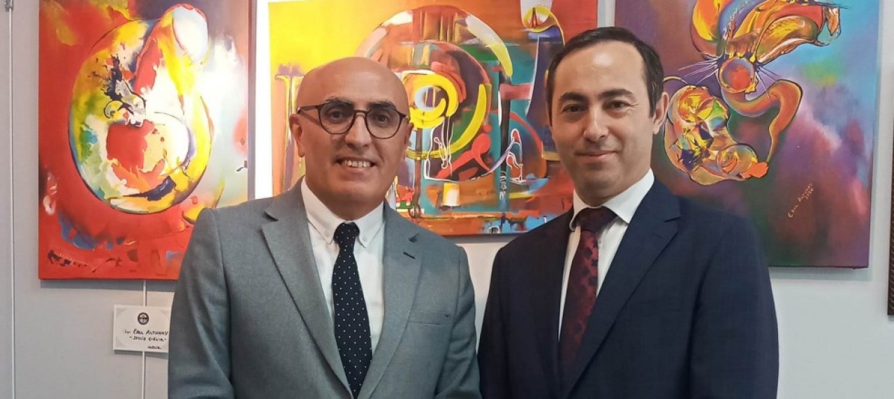 ALTUNAY'IN ESERLERİ SANATSEVERLERLE BULUŞTU