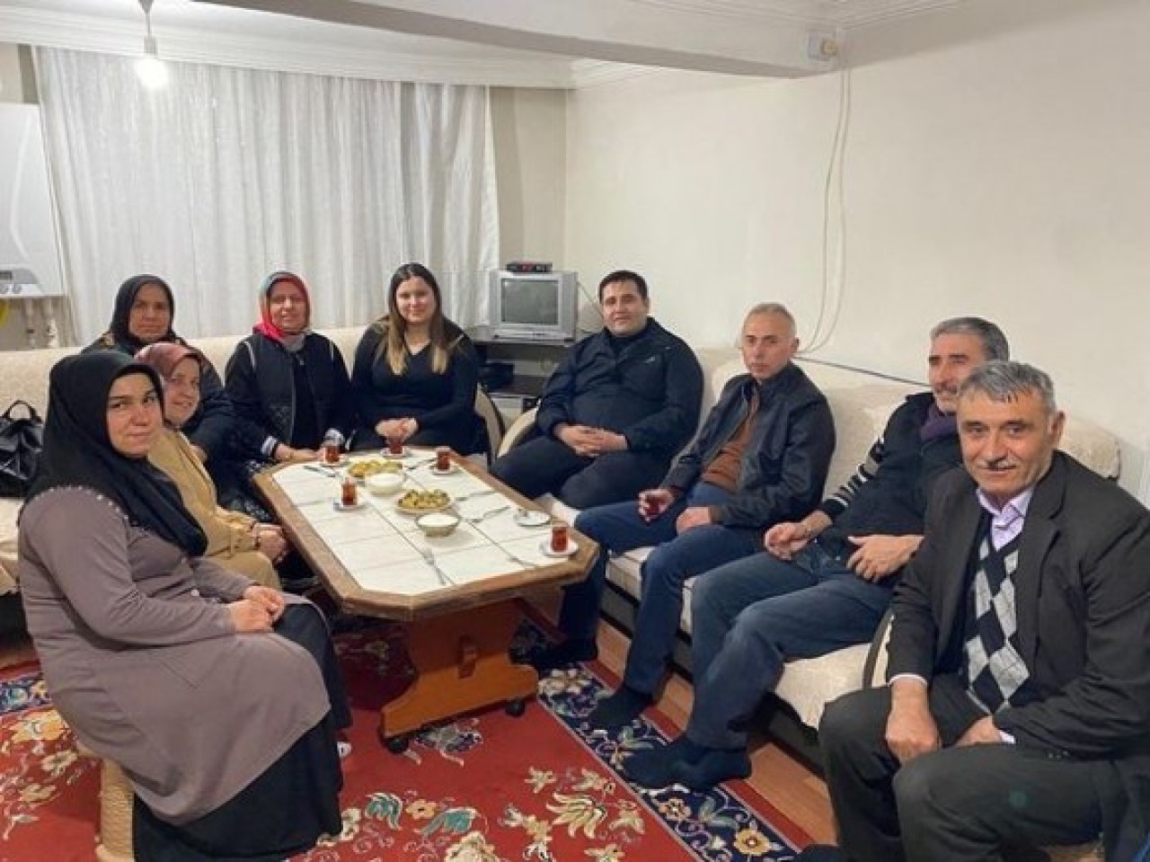 “Amacımız bir dilim ekmeği, bir tas çorbayı paylaşmak”