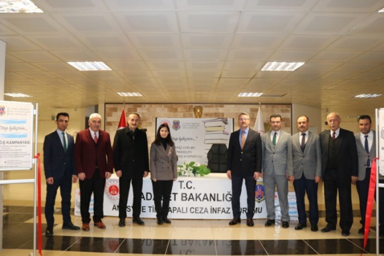 AMASYA ADLİYESİ’NDE ‘KİTAP İYİLEŞTİRİR’ KAMPANYASI BAŞLADI