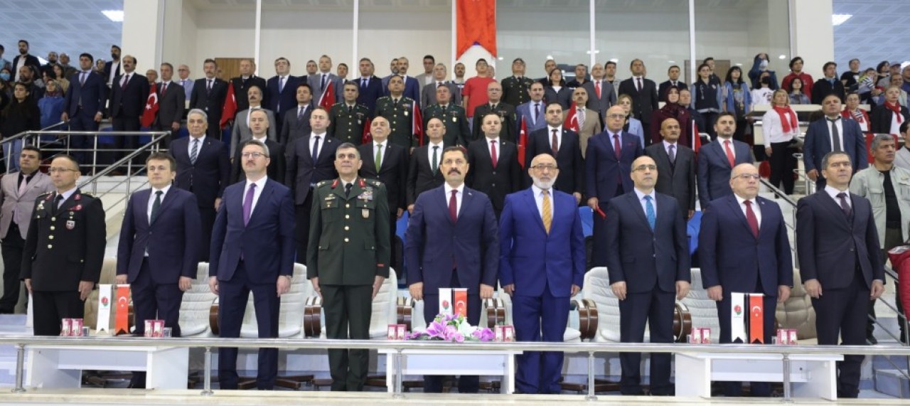 AMASYA’DA GENÇLİK VE SPOR BAYRAMI KUTLANDI
