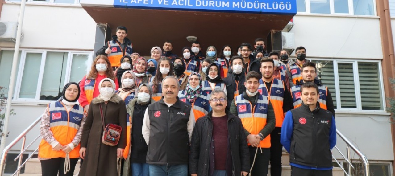 AMASYA GENÇLİK MERKEZİ ACİL DURUM VE AFET TİMİ OLUŞTURULDU