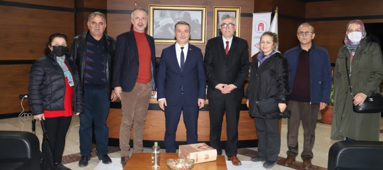 AMASYA SELANİK MUHACİRLER DERNEĞİNDEN REKTÖR ELMACI’YA ZİYARET