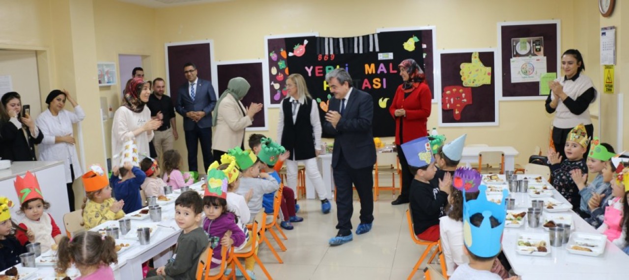 ANAOKULU ÖĞRENCİLERİ İLE YERLİ MALI HAFTASINI KUTLADI