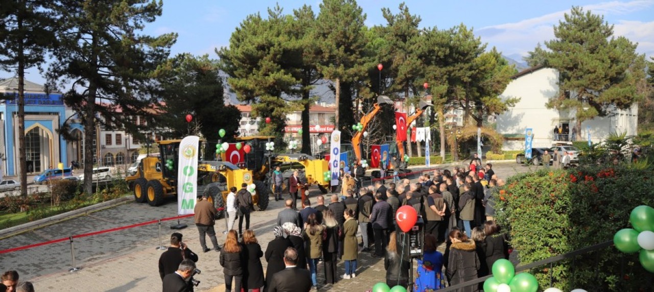 ARAÇ FİLOSUNA 4 ADET İŞ MAKİNESİ KATILDI