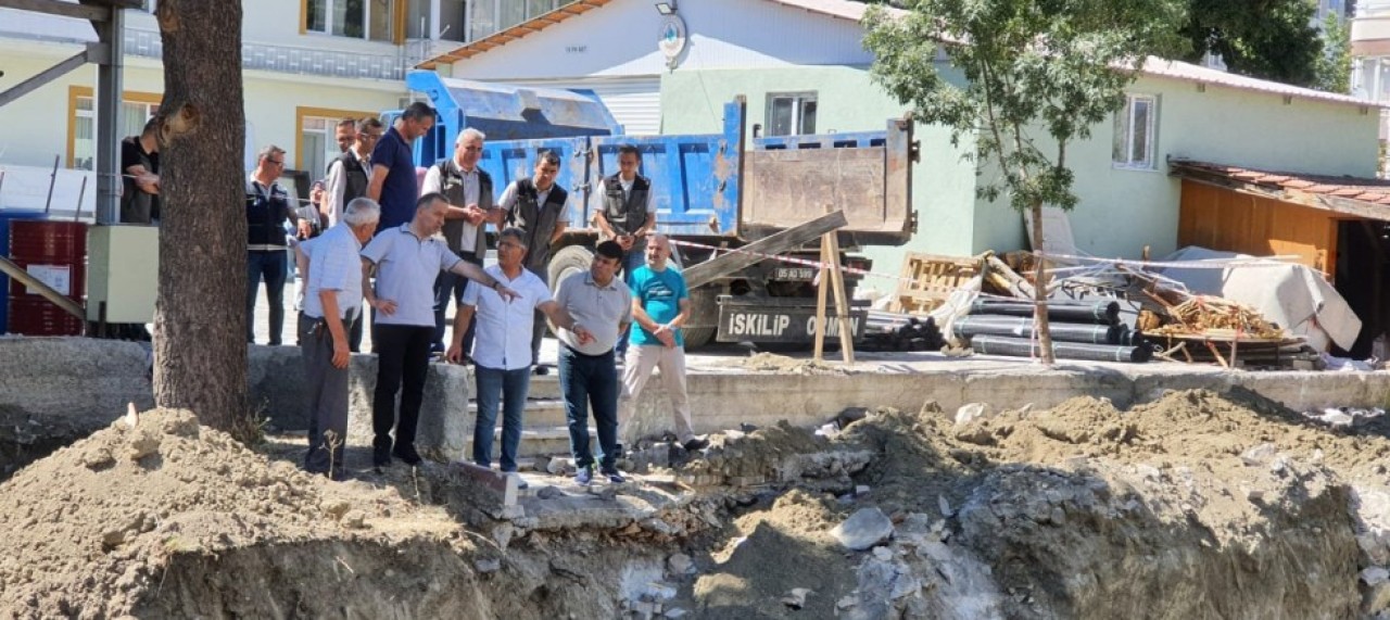 ATIL BİNA VE TESİS KALMAMASINA ÖNEM VERİYORUZ