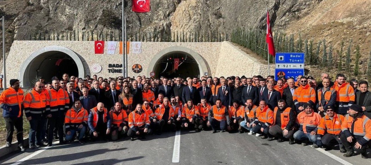 BADAL TÜNELİNİN AÇILIŞI YAPILDI