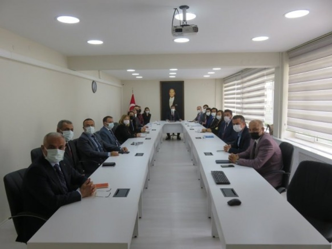 BAĞIMLILIKLA MÜCADELE MASAYA YATIRILDI