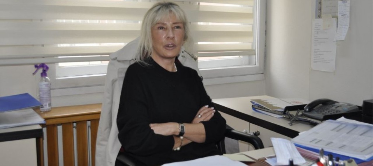 BAĞIŞLARLA ENGELLER ORTADAN KALKIYOR