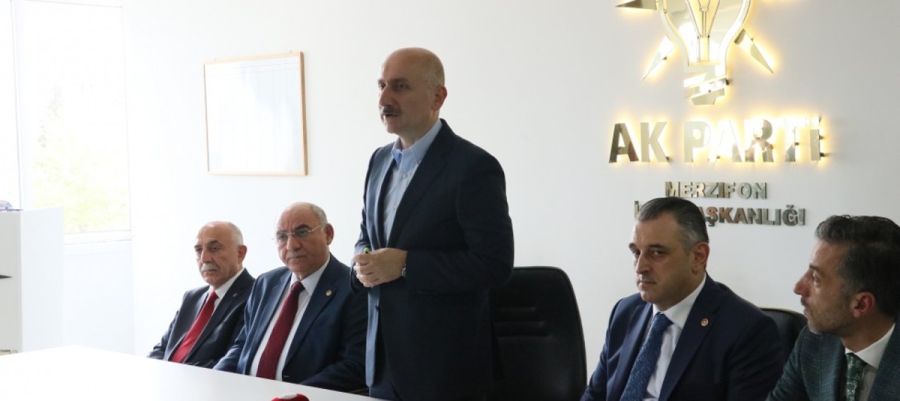 BAKAN KARAİSMAİLOĞLU MERZİFON'DA PARTİLİLERLE BULUŞTU