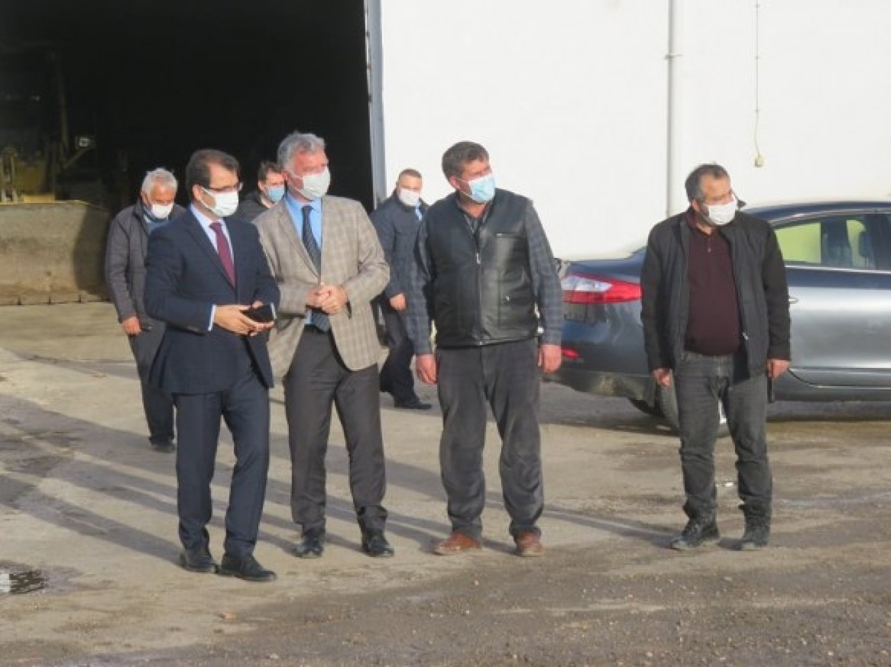 BAKIMEVLERİNİ ZİYARET ETTİ ETTİ