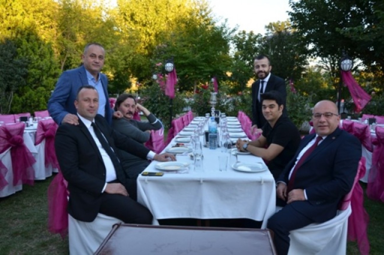 BARO’DAN MESLEKİ DAYANIŞMA YEMEĞİ
